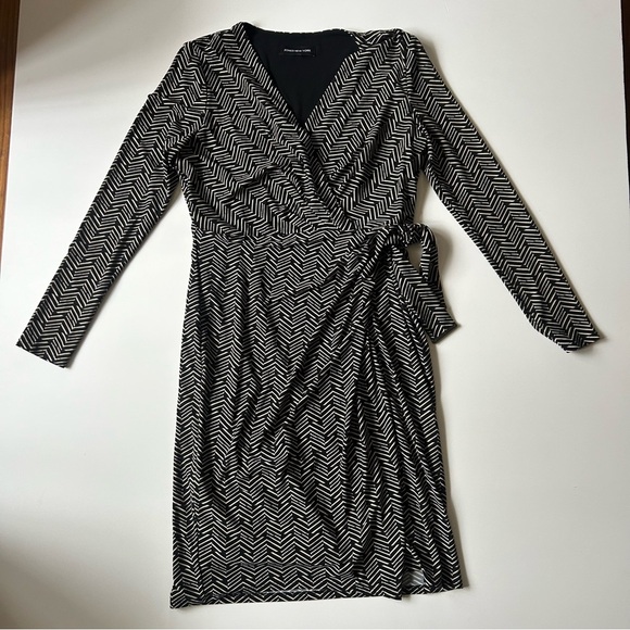 Black and White Faux Wrap Dress - Picture 9 of 10
